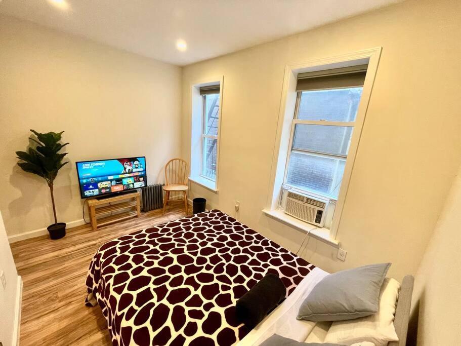 Elegant Nyc Apt 2Bedrooms 14 Minutes To Times Square! Вихокен Экстерьер фото